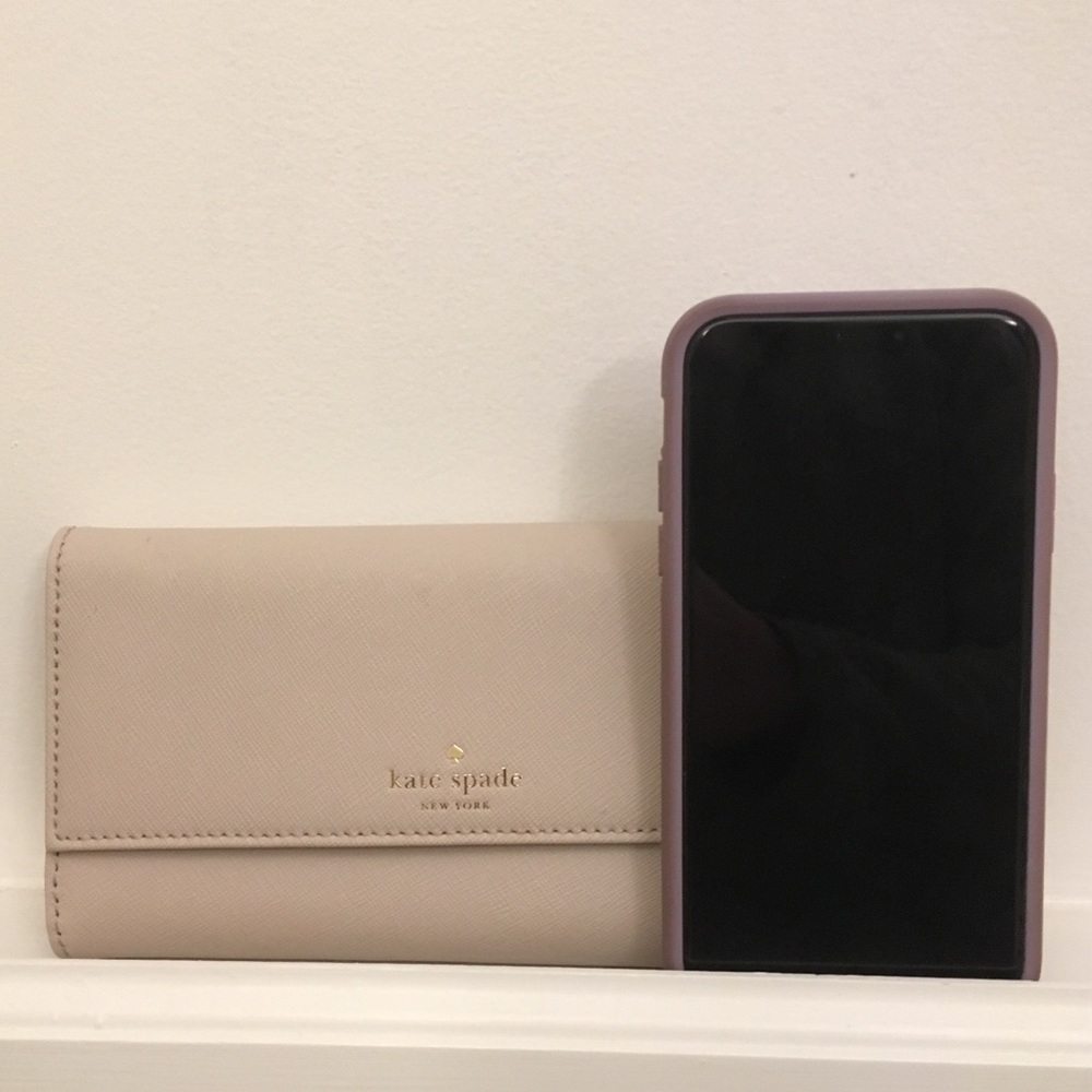 Kate Spade Wallet && Magnetic Phone Case